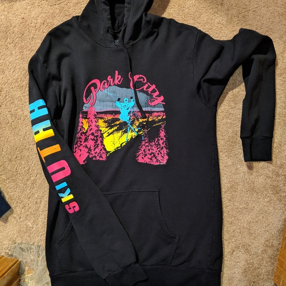 Urban Outfitters Oversized Ski Hoodie